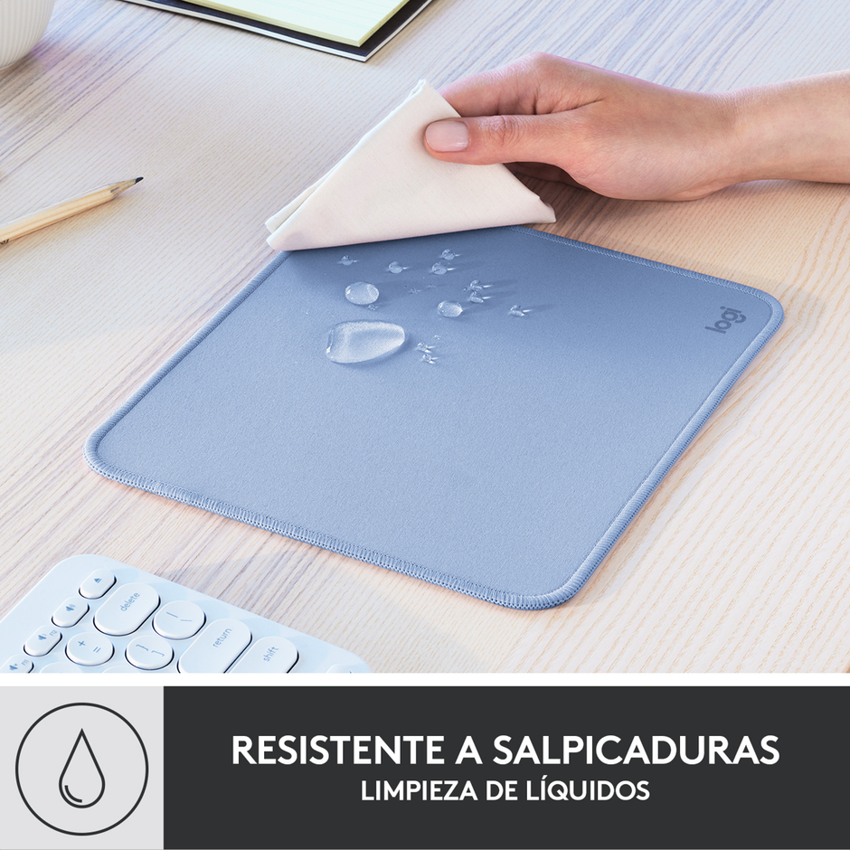Mouse Pad Logitech Studio Series Superficie Suave Repelente Líquidos Base Goma 23x20cm - Azul