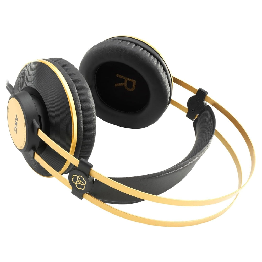 Audífonos de Estudio AKG K92 Profesionales Cerrados Monitoreo 40mm 16Hz-22kHz Cable 3m - Negro/Oro