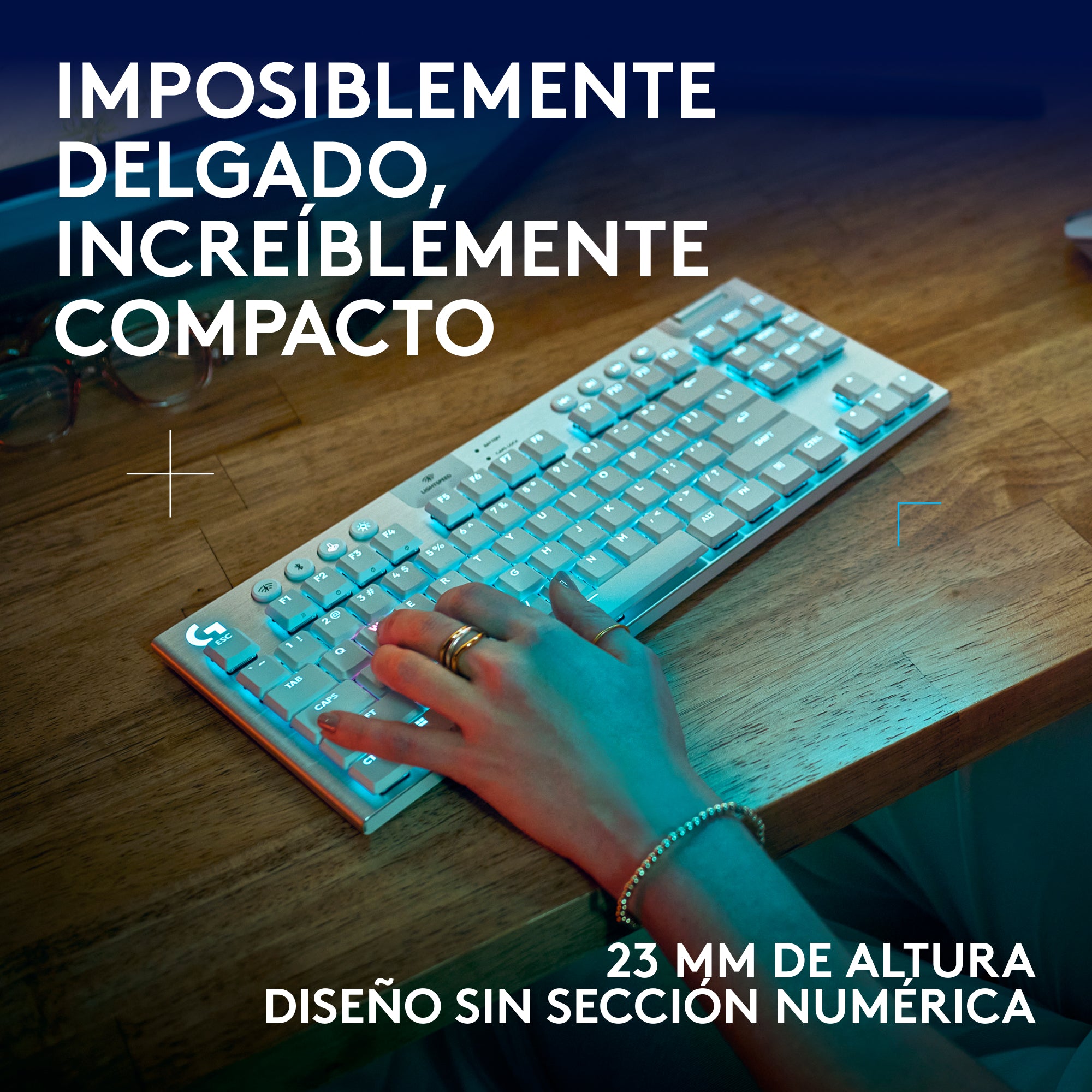 Teclado Gamer Logitech G915 X Lightspeed Tkl / Mecánico Slim - Blanco