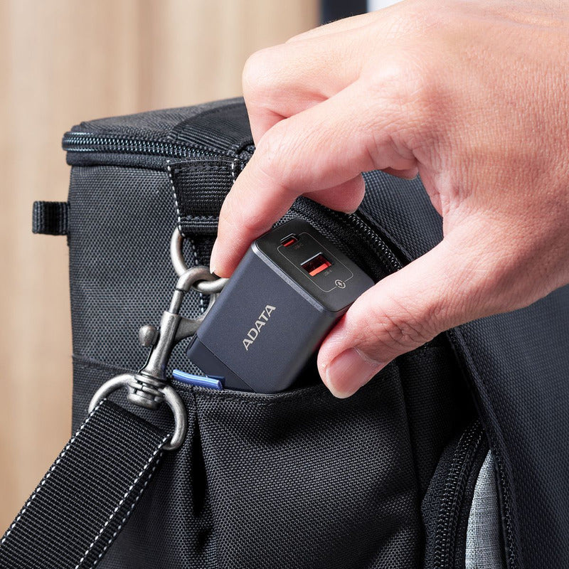 Cargador Rápido Compacto Adata Gan 35w 2en1 Usb-a/usb-c, Blk